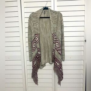 Women's Beige and Burgundy Patterned Sweater